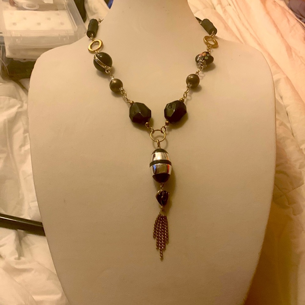Woman’s necklace